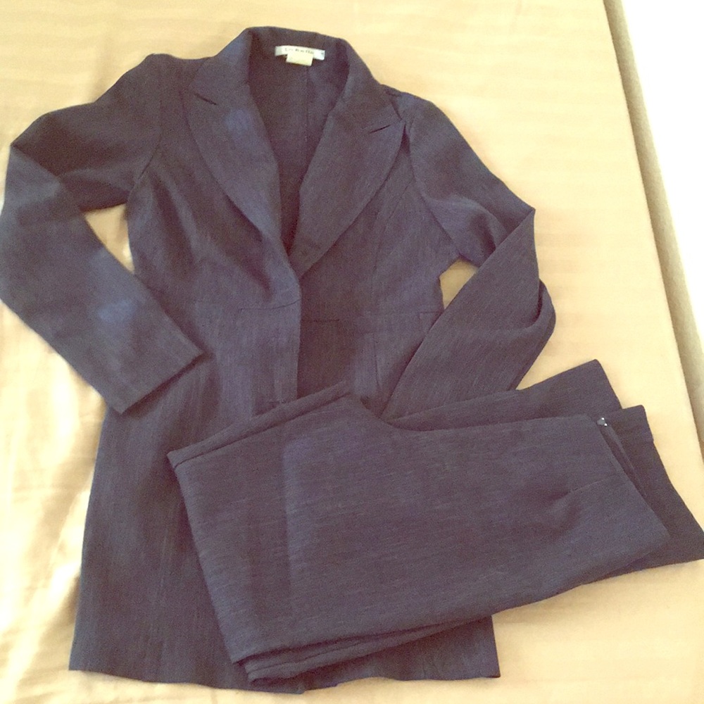 Long jacket with pant suit